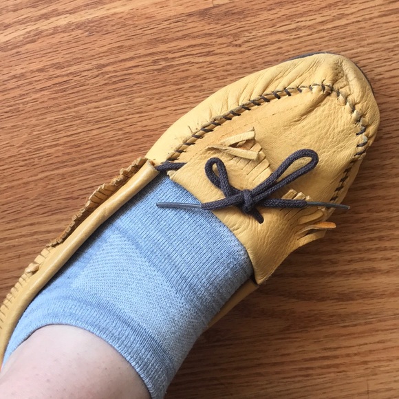 Yellow Marcussen’s - Picture 7 of 8